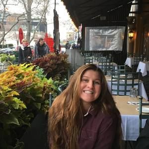 Meet your Posher, Chiara